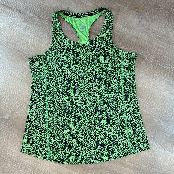Nike Running Dri-Fit Racerback Tank Top Green Activewear Exercise Workout Size L - Picture 1 of 7
